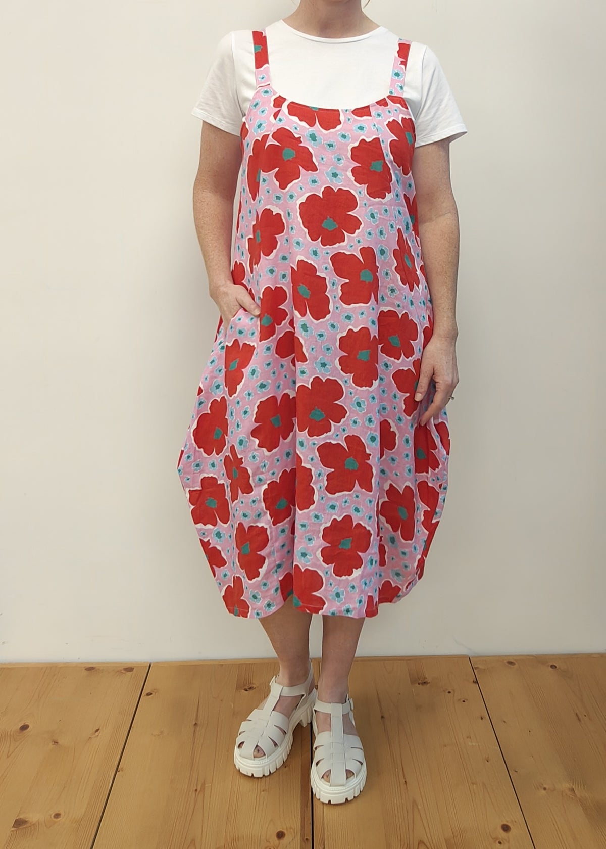 ADJUSTABLE STRAPS DRESS Vibrant Floral