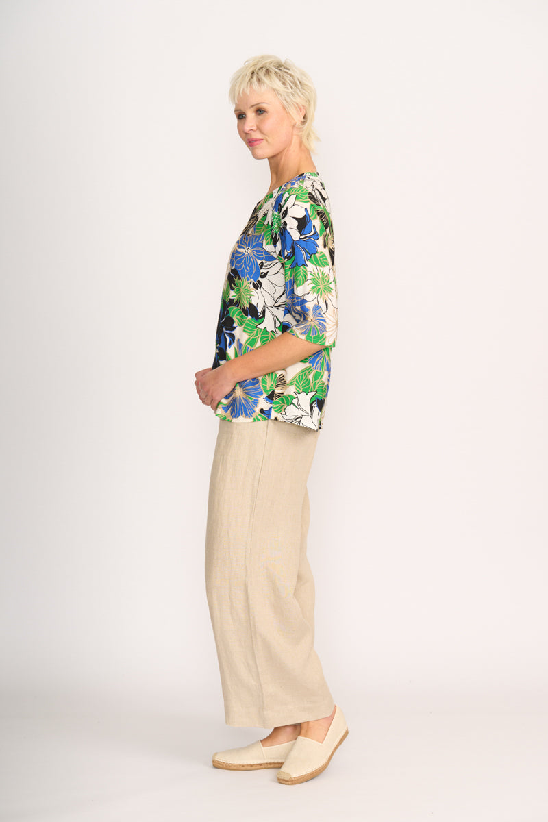 PINTUCK SCOOP HEM TOP Floral Delight