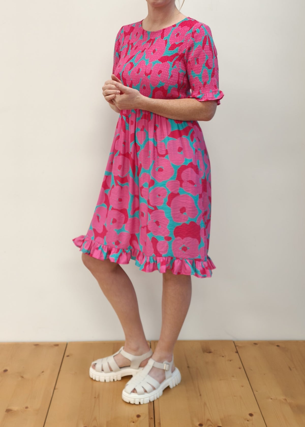 SHIRRED BODY AND SLEEVE DRESS Artful