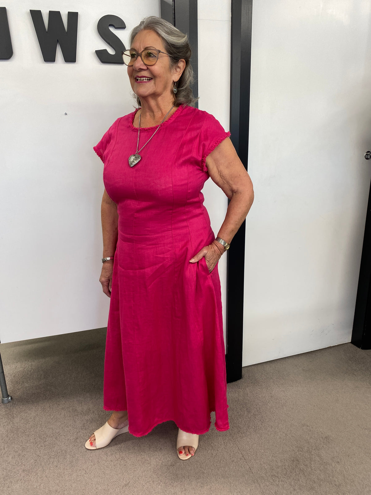 FESTIVAL EVENT DRESS Pink