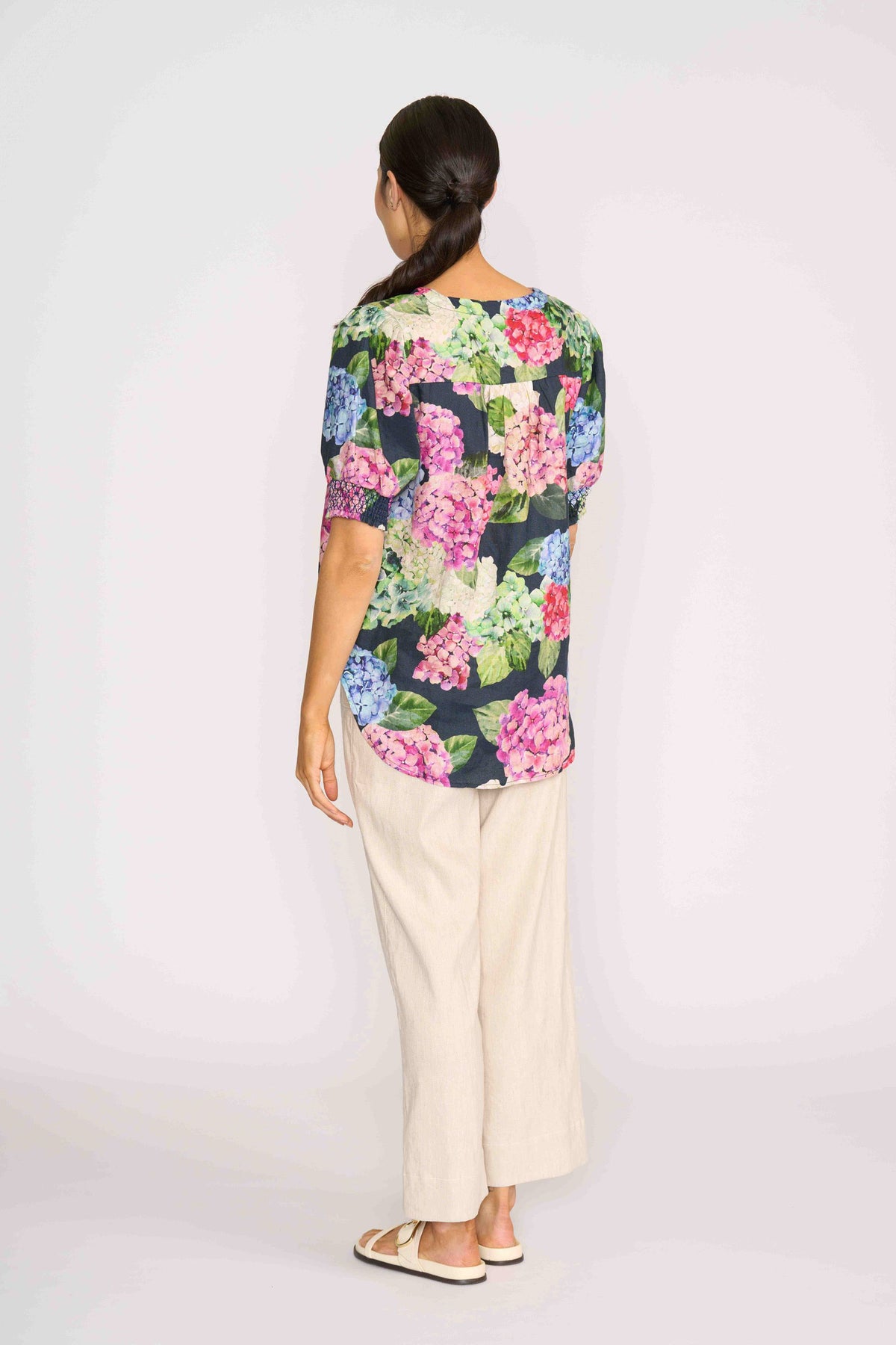 SWING OUT TOP Hydrangea