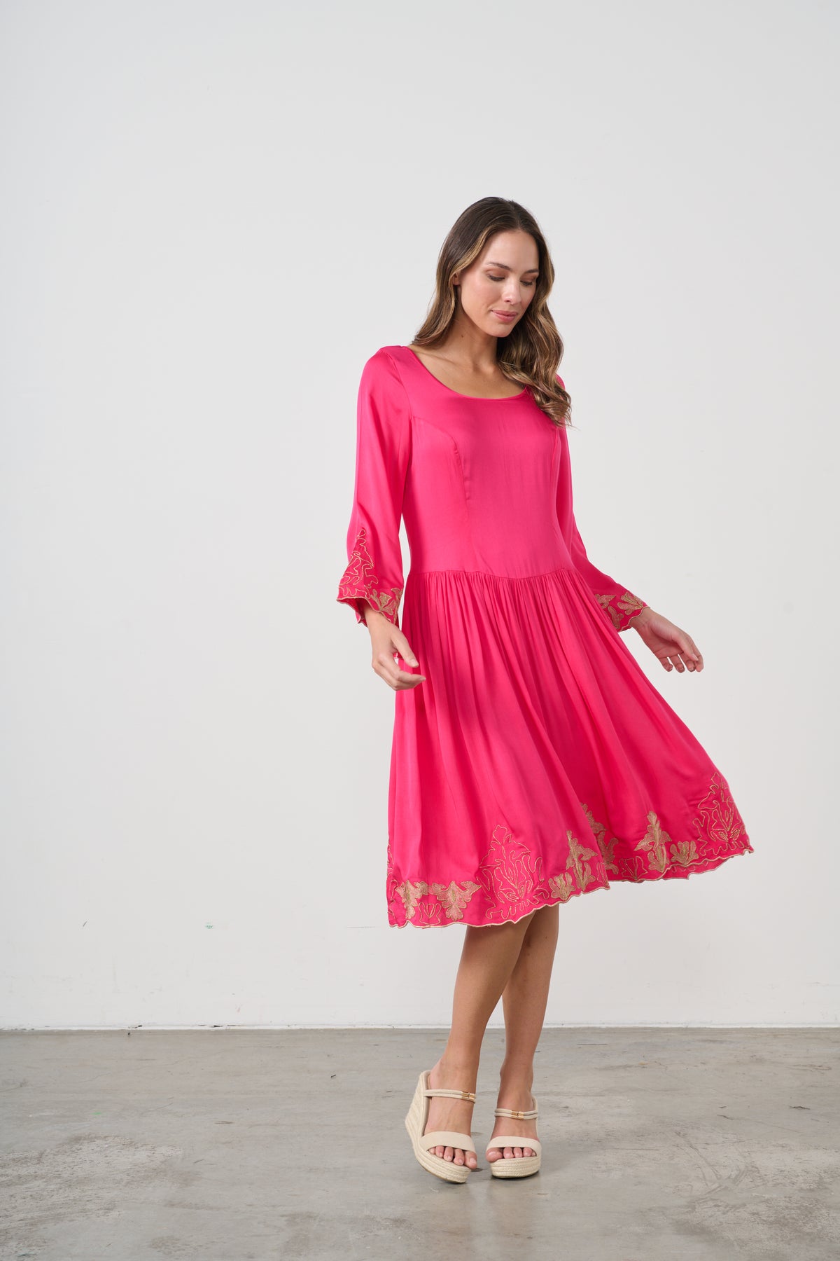 Dress Contrast Embroidery Hot Pink
