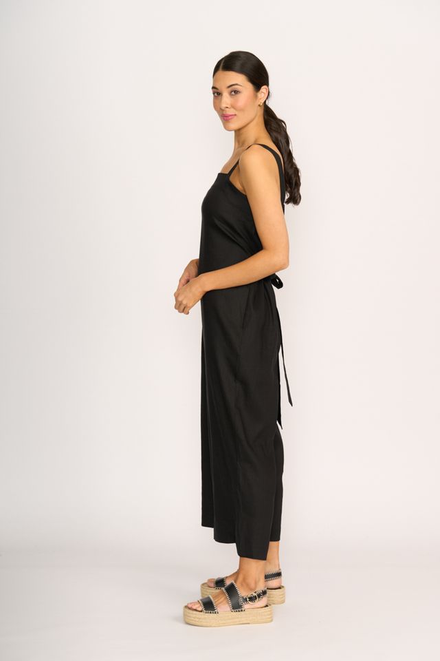 EASY FIT JUMPSUIT Black