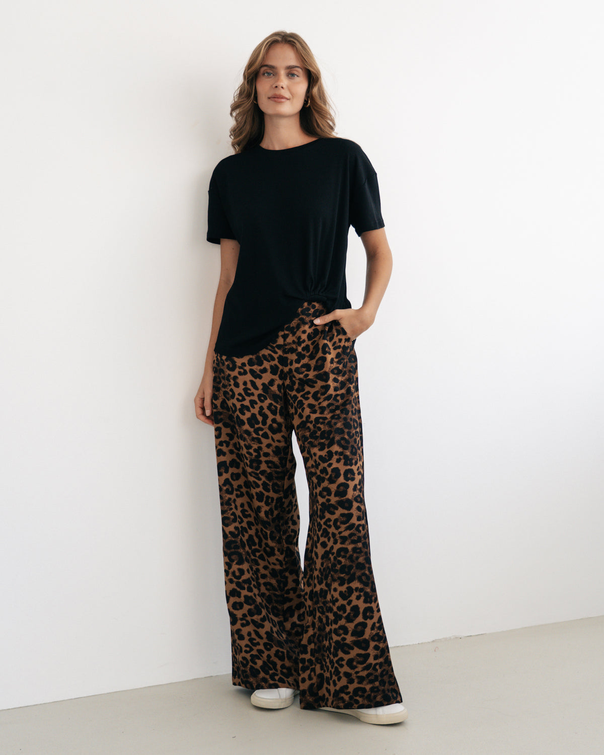 Bold Animal Print Pant