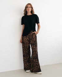 Bold Animal Print Pant