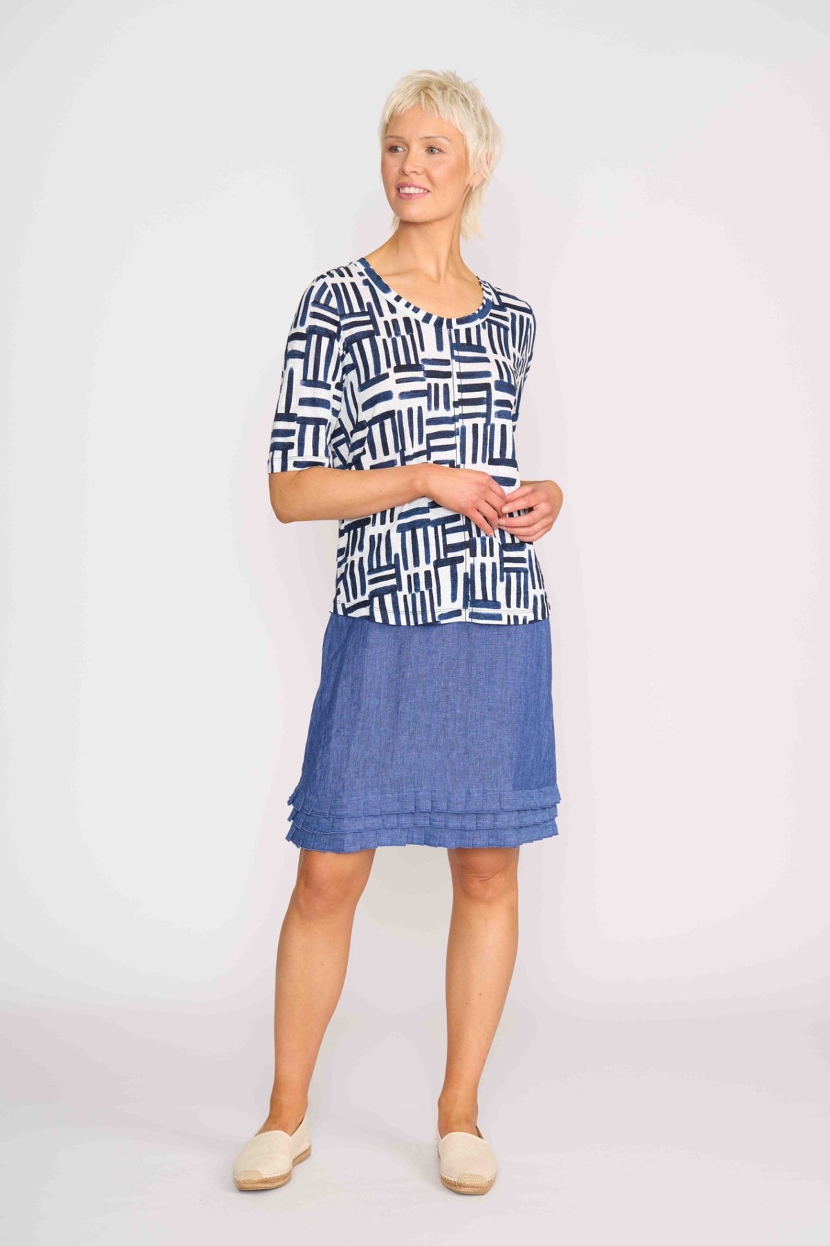 LEADING LADY TOP Block & Roll