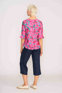 SCOOP HEM TOP Artful