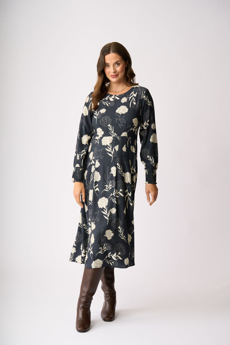 PLEATS PLEASE DRESS Midnight Blooms