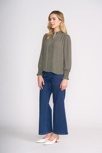 ZIPPED UP BLOUSE Line Work