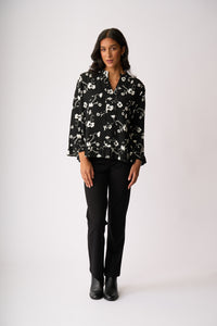 RUFFLE NECK, SCOOP HEM TOP Mono Floral