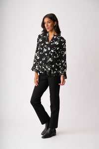 RUFFLE NECK, SCOOP HEM TOP Mono Floral