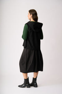 WOOL THE WORLD VEST Black