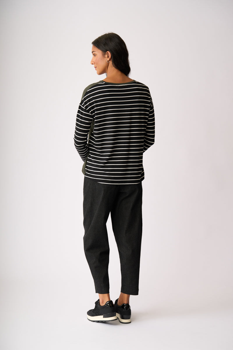 DROP SHOULDER TOP Shadowed Flower