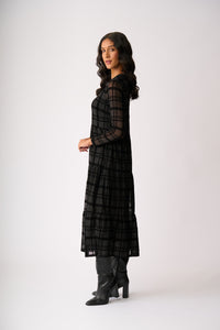 LONG SLEEVE, TIERED HEM DRESS Black Check