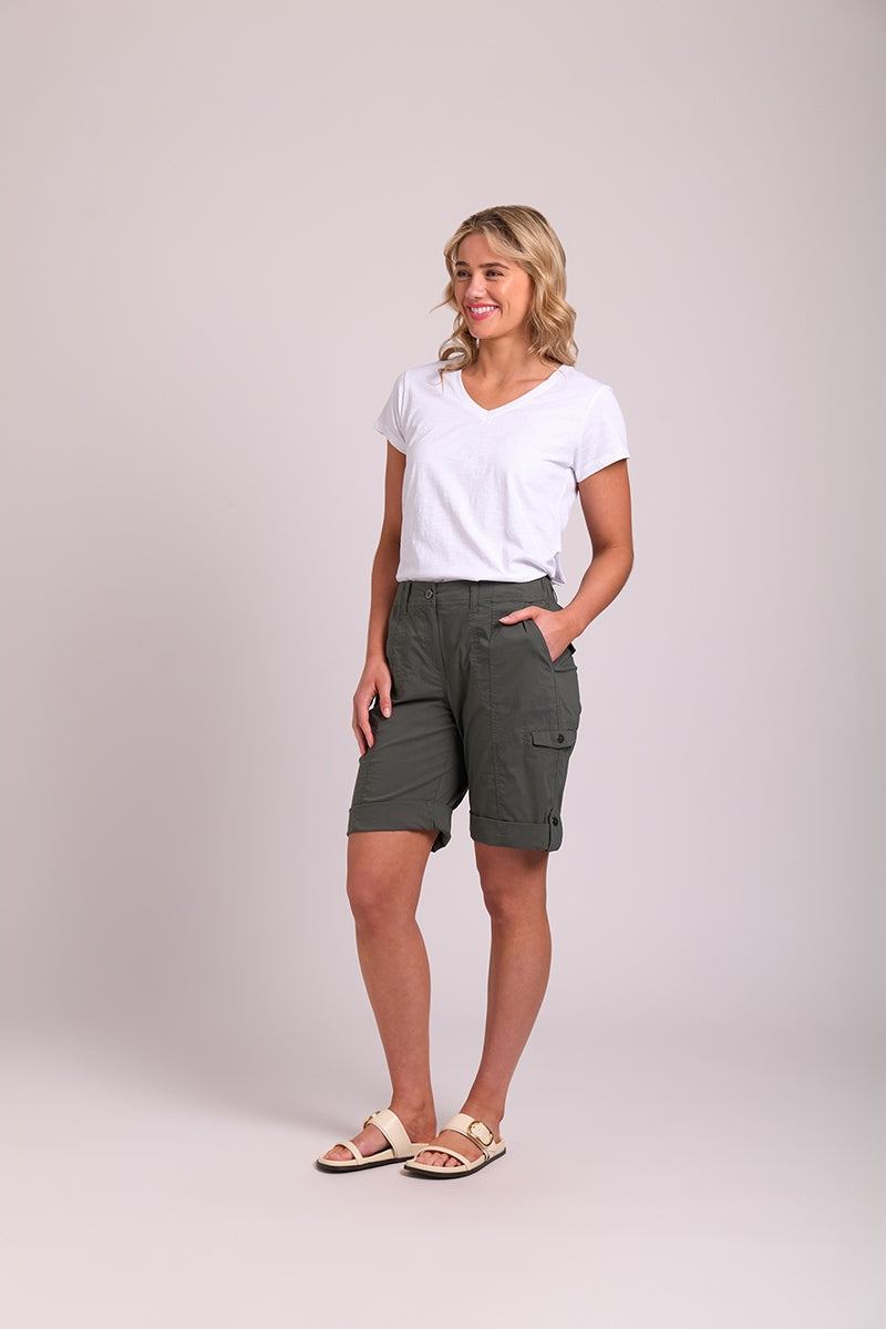 Cargo Shorts Roll Cuff in Viridian