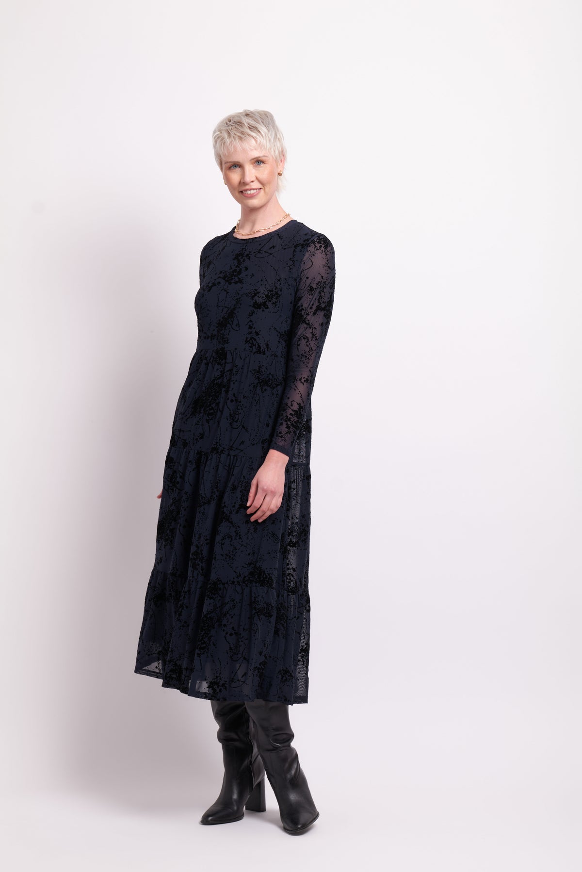 Long Sleeve Tiered Hem Dress in Navy Splatter