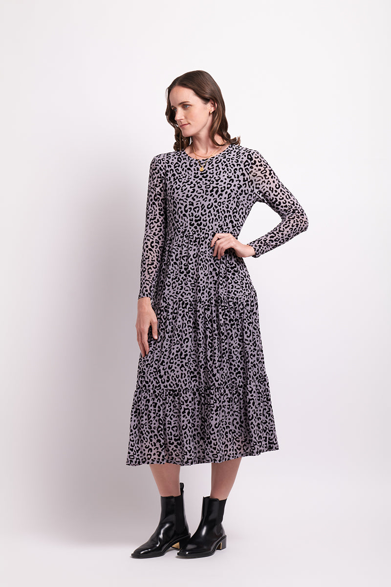 Long Sleeve Tiered Hem Dress in Steel Animal