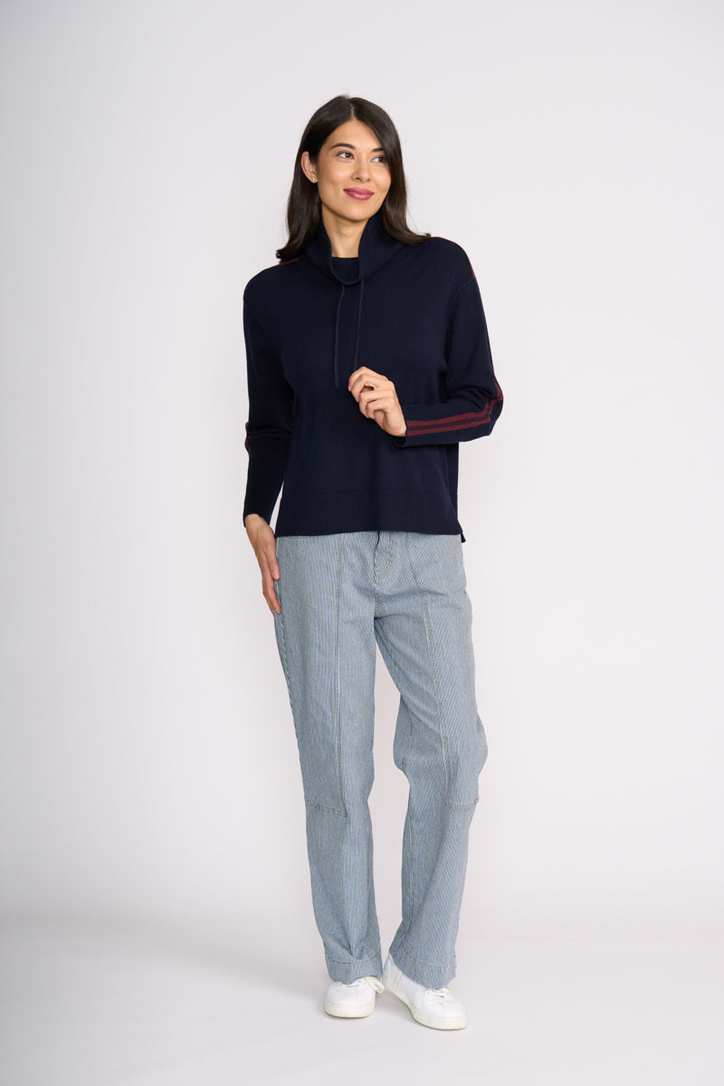FUNNEL NECK JUMPER True Navy Sangria