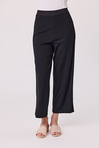 Donna Side Trim 7/8 Palazzo Pant in Black