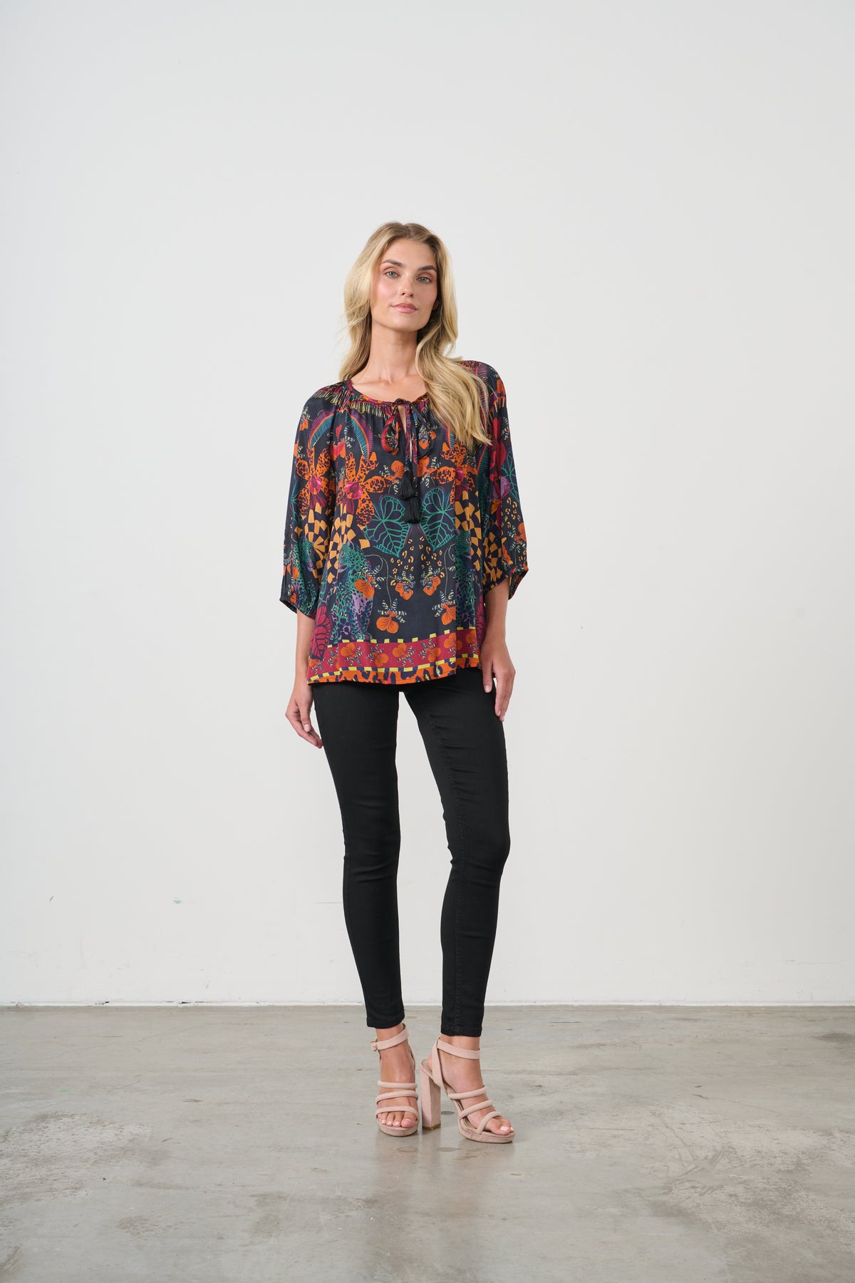 Blouse - Tropical Print & Tie Neckline – Black