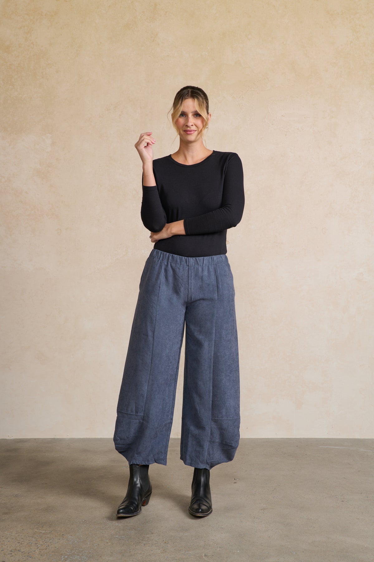 Pant Panelled in Blue