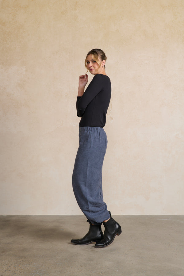 Pant Panelled in Blue