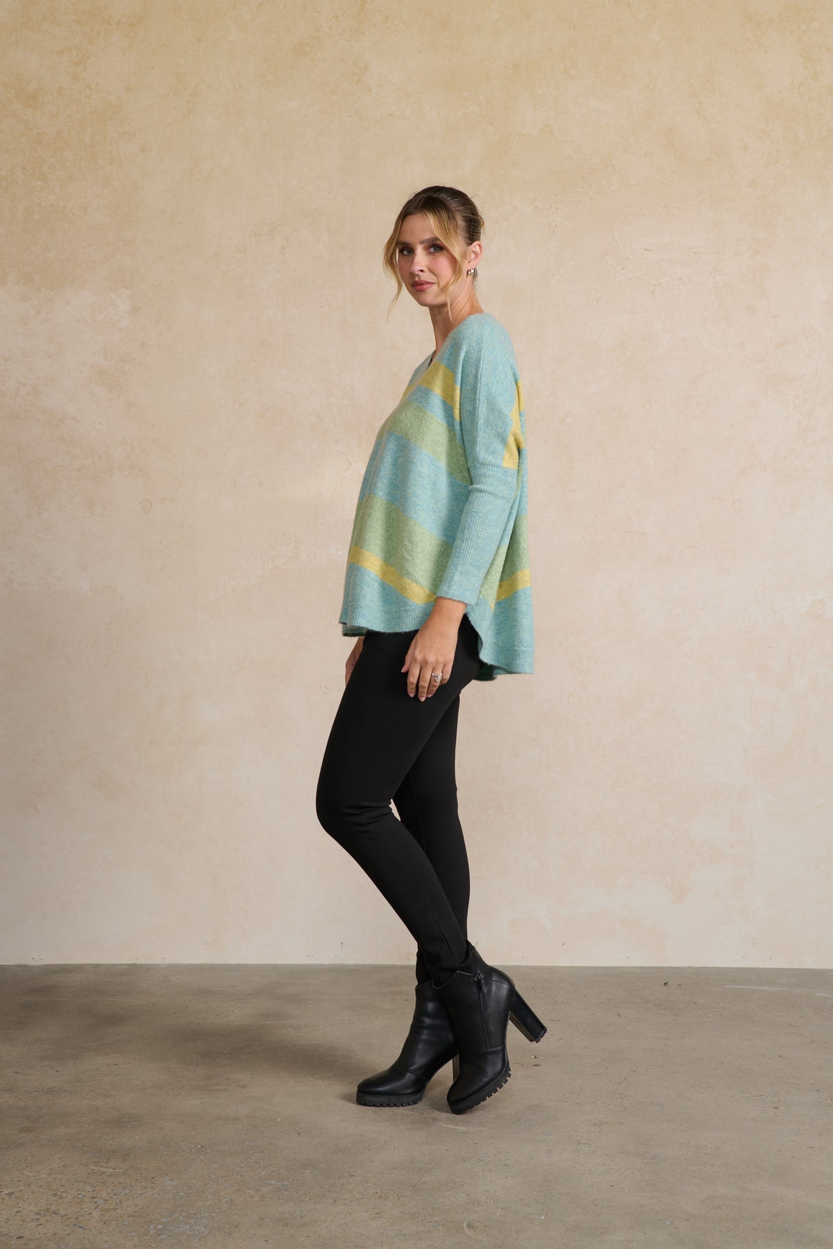 Jumper  Striped Scoop Hem Pine Lime