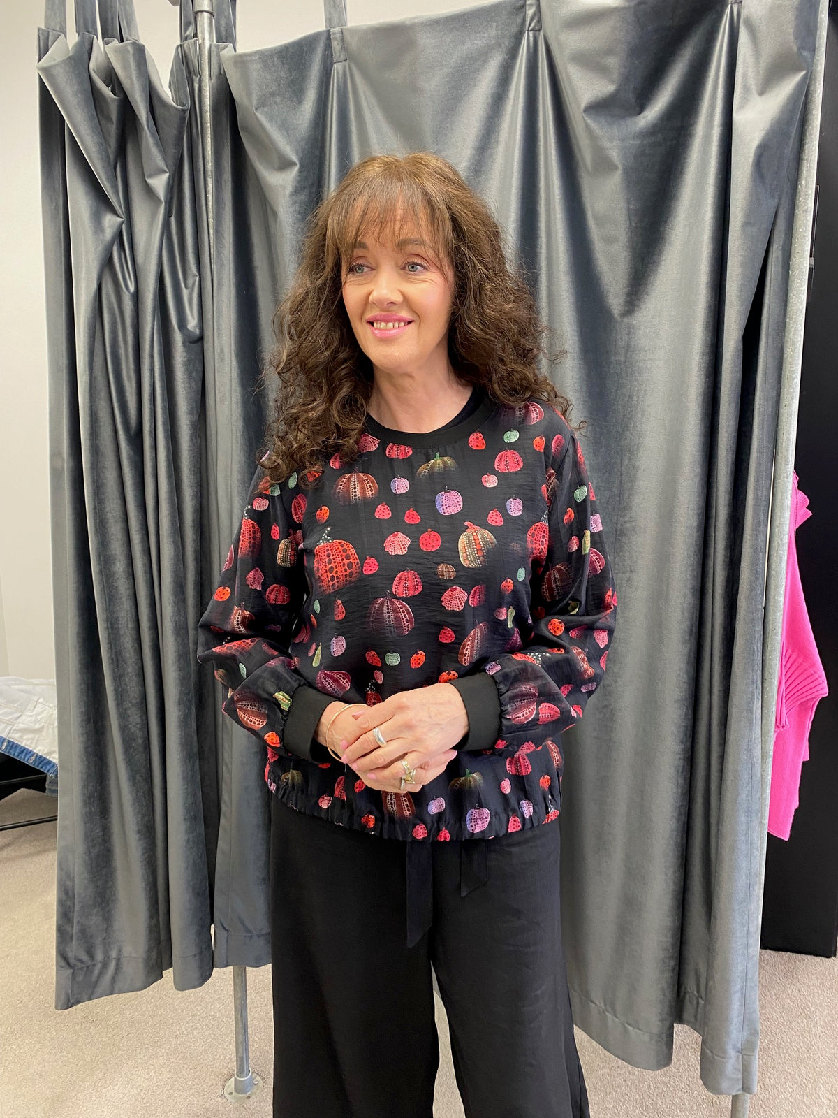 CONTRAST ELASTIC HEM DETAIL TOP Pumpkins