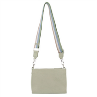 Pierre Cardin Leather Hand Bag in Mint 15